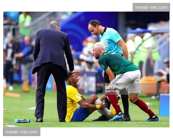 库巴西防守端教科书表现 关键解围与精准抢断屡建奇功